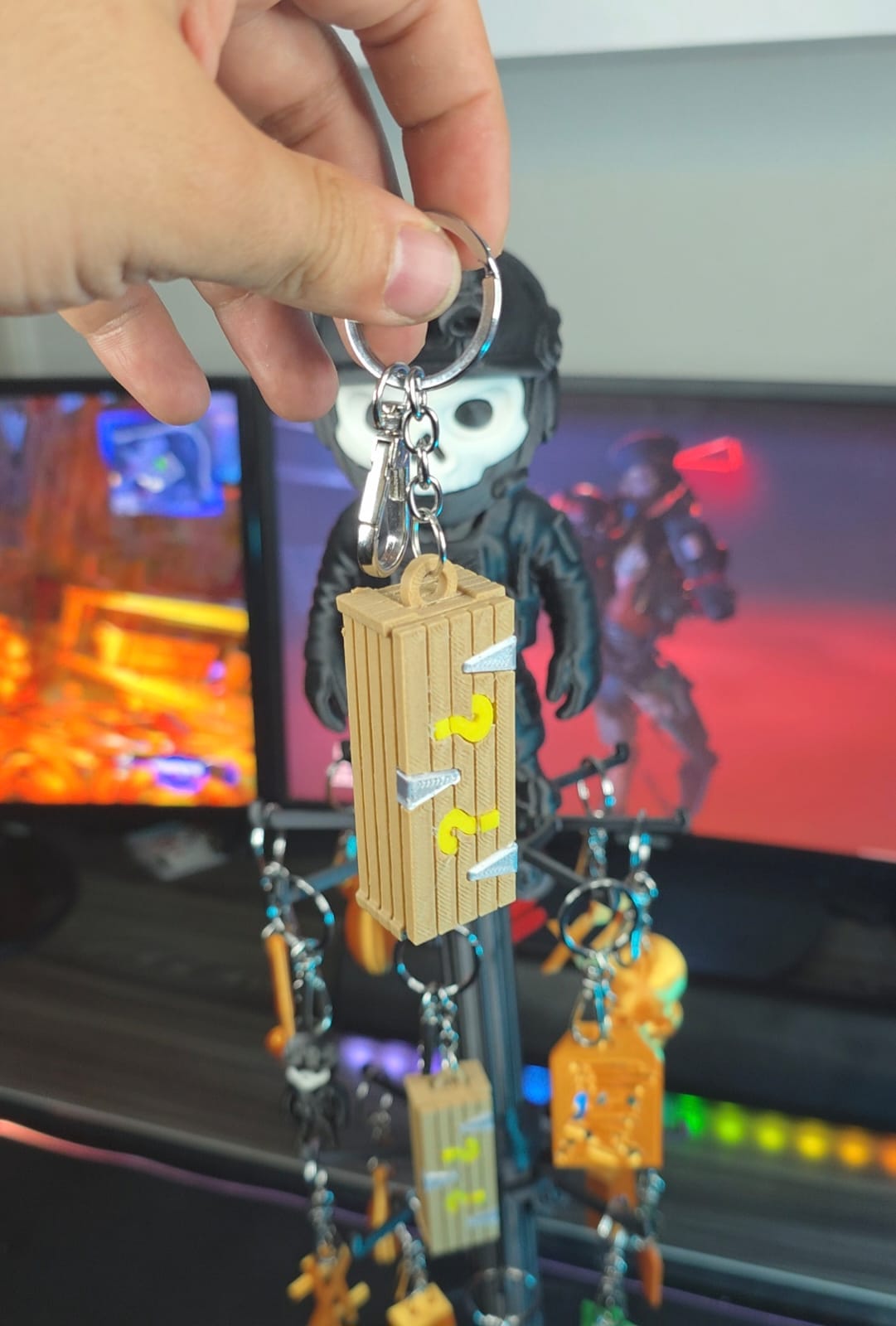 Llavero caja misteriosa